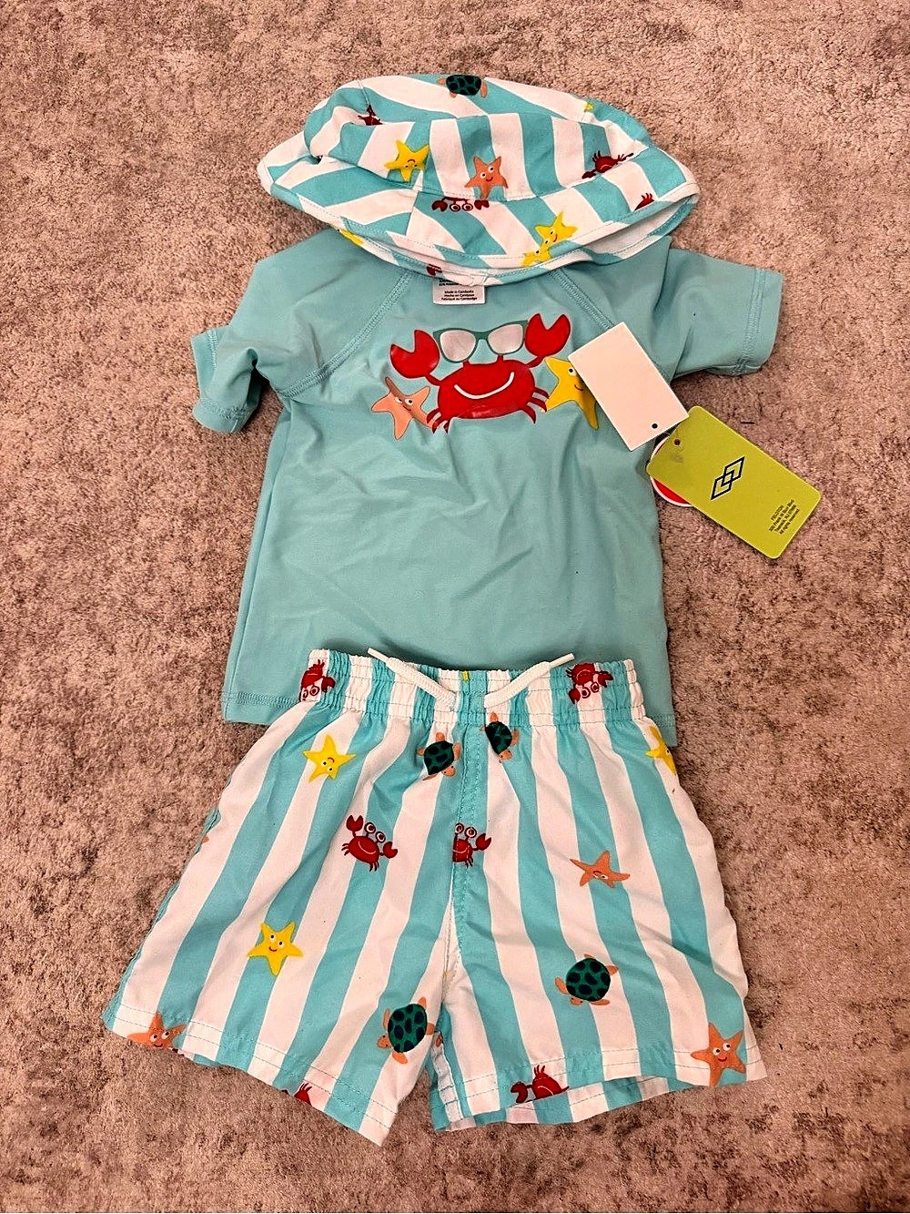 Felliton Baby Striped 3-Piece Set Size 18M NWT